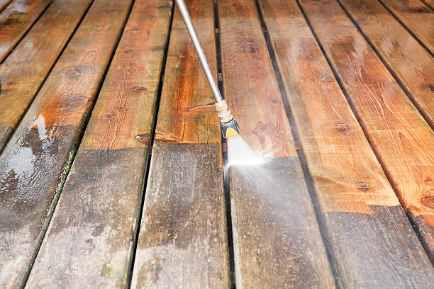 Best Deck Pressure Washing  in Kula, HI